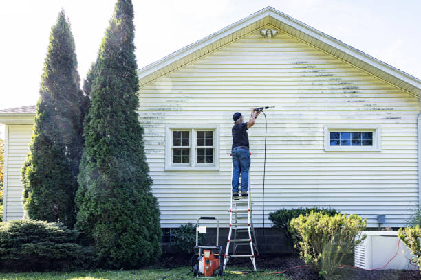Best Machinery and Equipment Cleaning  in Newhall, IA